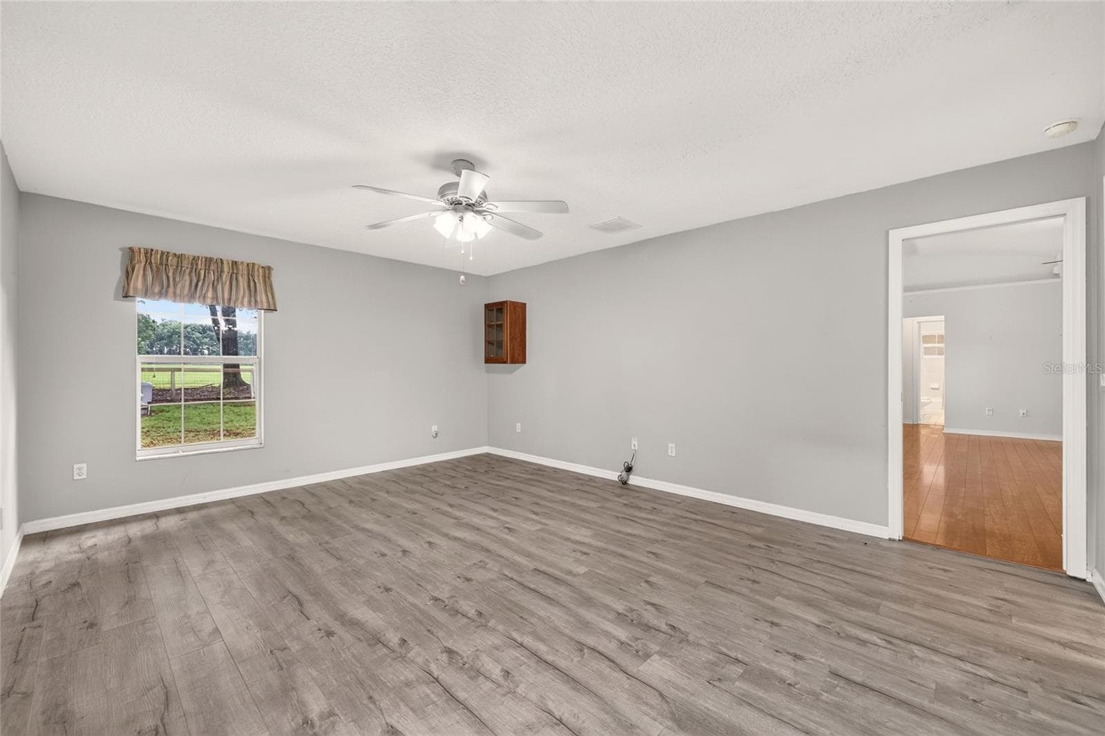 Single Family Residence at 8825 SE 155TH PL, SUMMERFIELD, photo 20 of 33