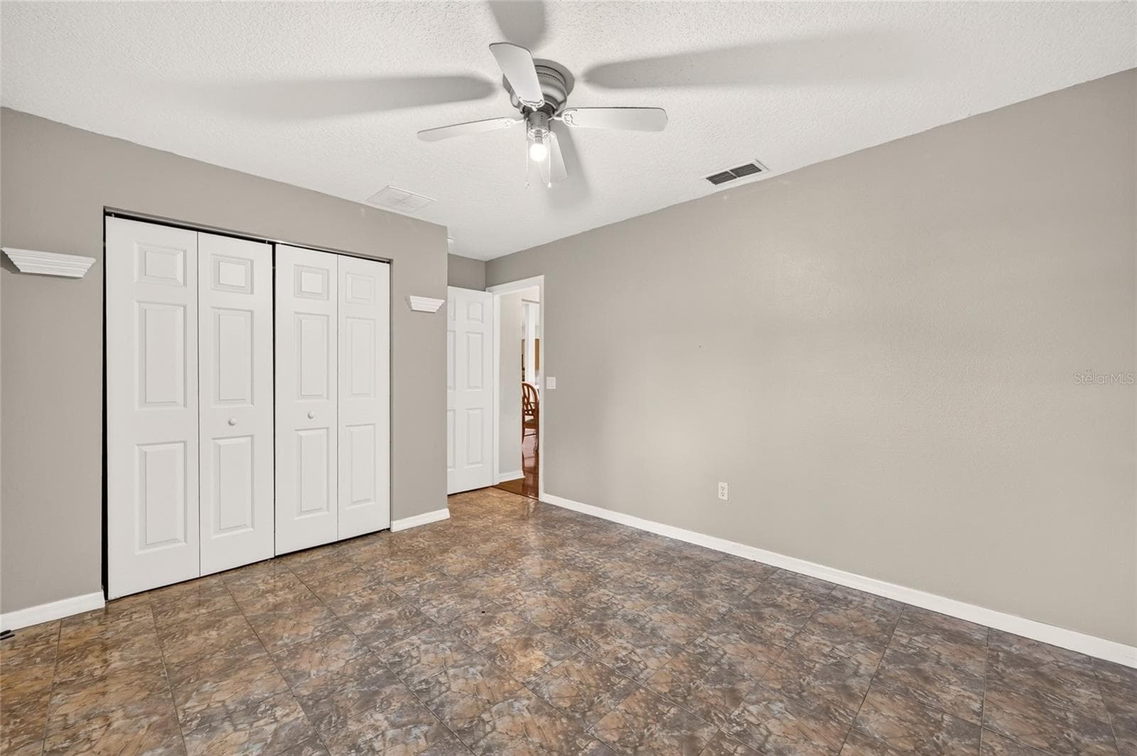 Single Family Residence at 8825 SE 155TH PL, SUMMERFIELD, photo 24 of 33