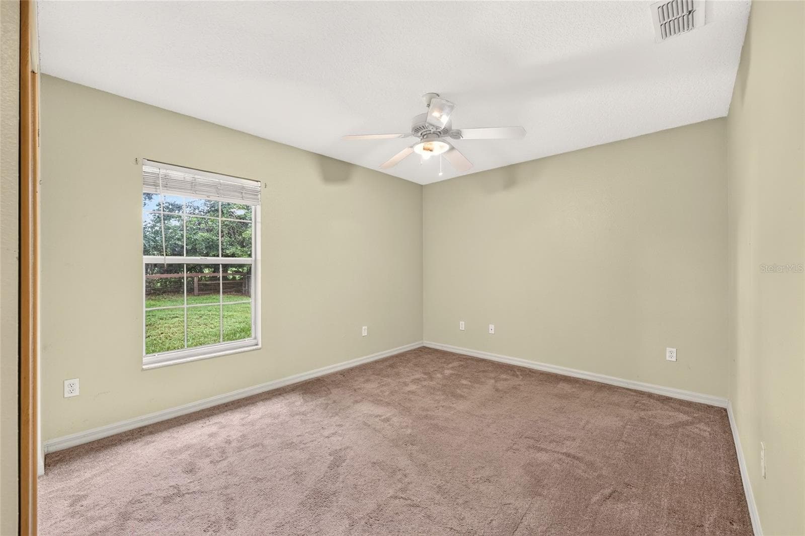 Single Family Residence at 8825 SE 155TH PL, SUMMERFIELD, photo 26 of 33