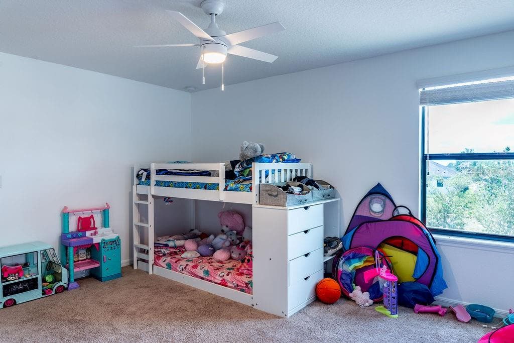 Single Family Residence at 612 SILVERTHORN PL, GROVELAND, photo 19 of 37