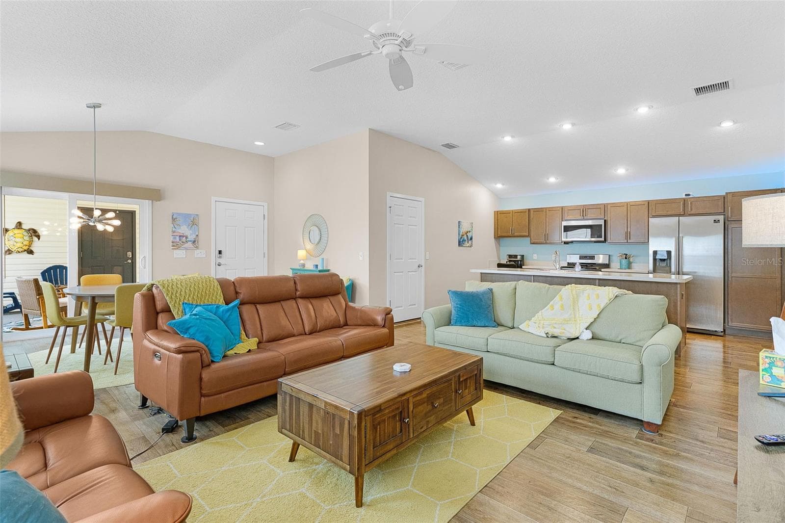 Villa at 6080 ALLEN AVE, THE VILLAGES, photo 8 of 41