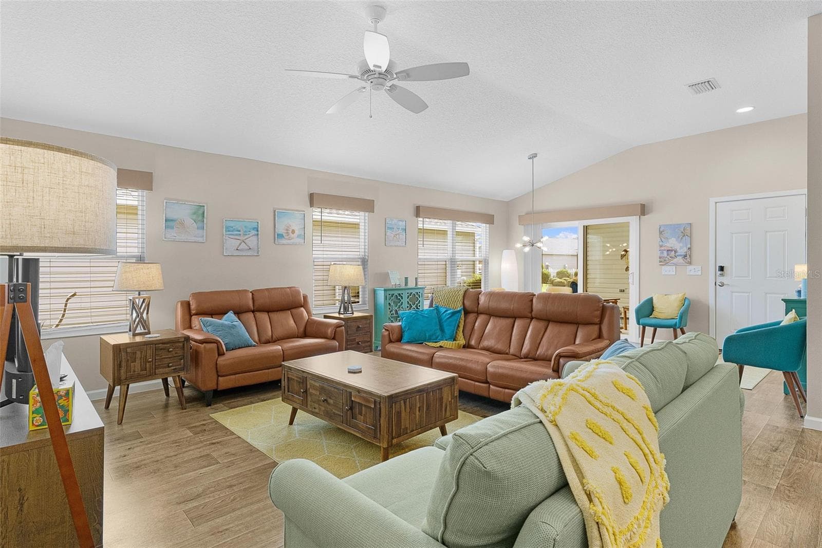Villa at 6080 ALLEN AVE, THE VILLAGES, photo 9 of 41