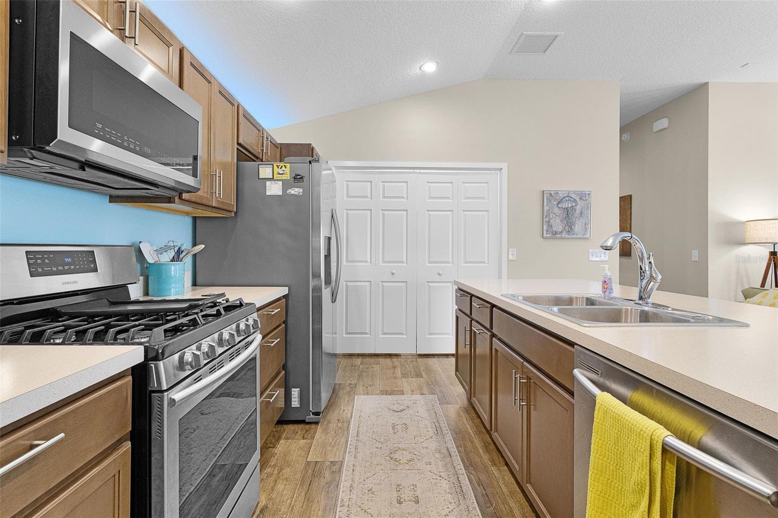 Villa at 6080 ALLEN AVE, THE VILLAGES, photo 20 of 41