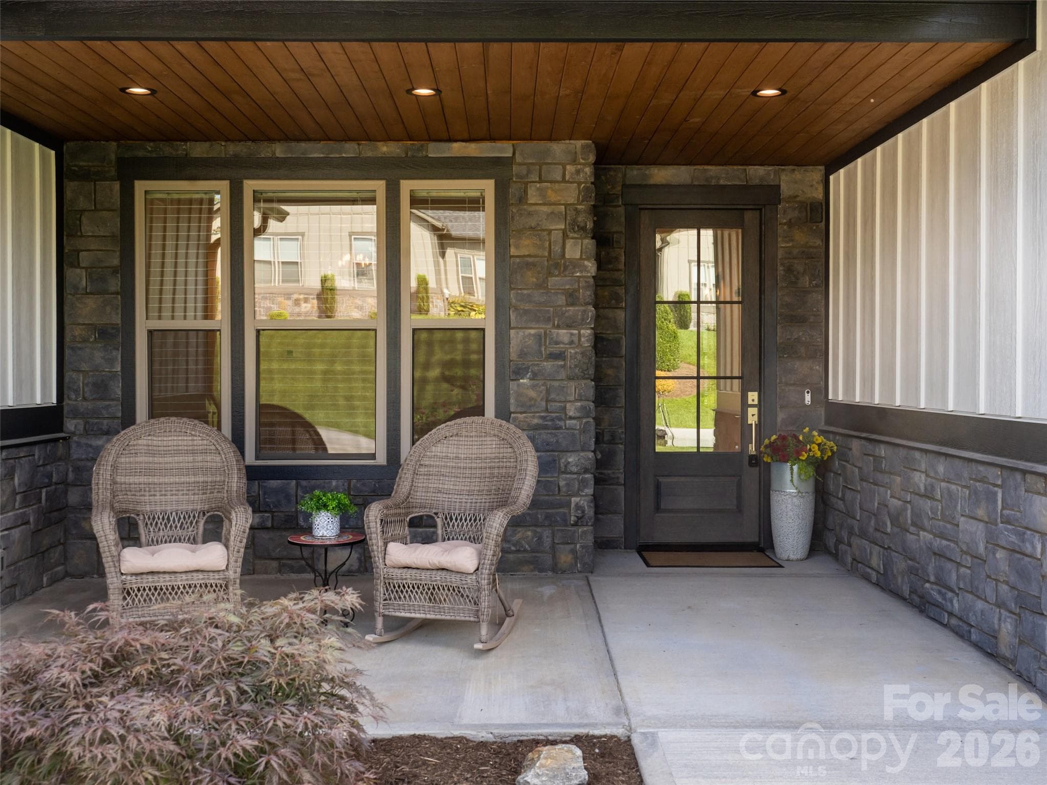 Single Family Residence at 46 Solomia Drive, Mills River, photo 5 of 45