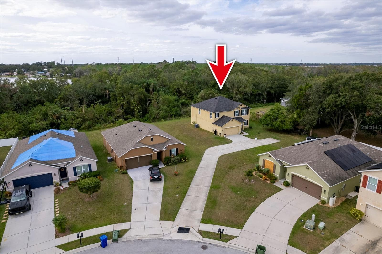 Single Family Residence at 4162 ROBERTA DR, WINTER HAVEN, photo 2 of 48