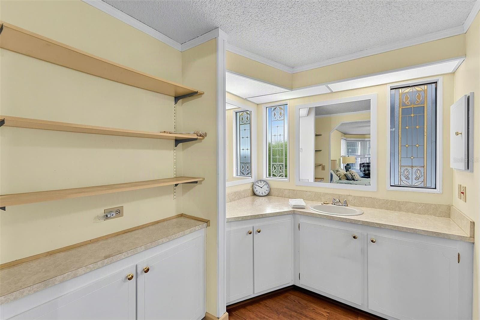 Manufactured Home at 417 VILLA NUEVA CIR, NORTH PORT, photo 18 of 61