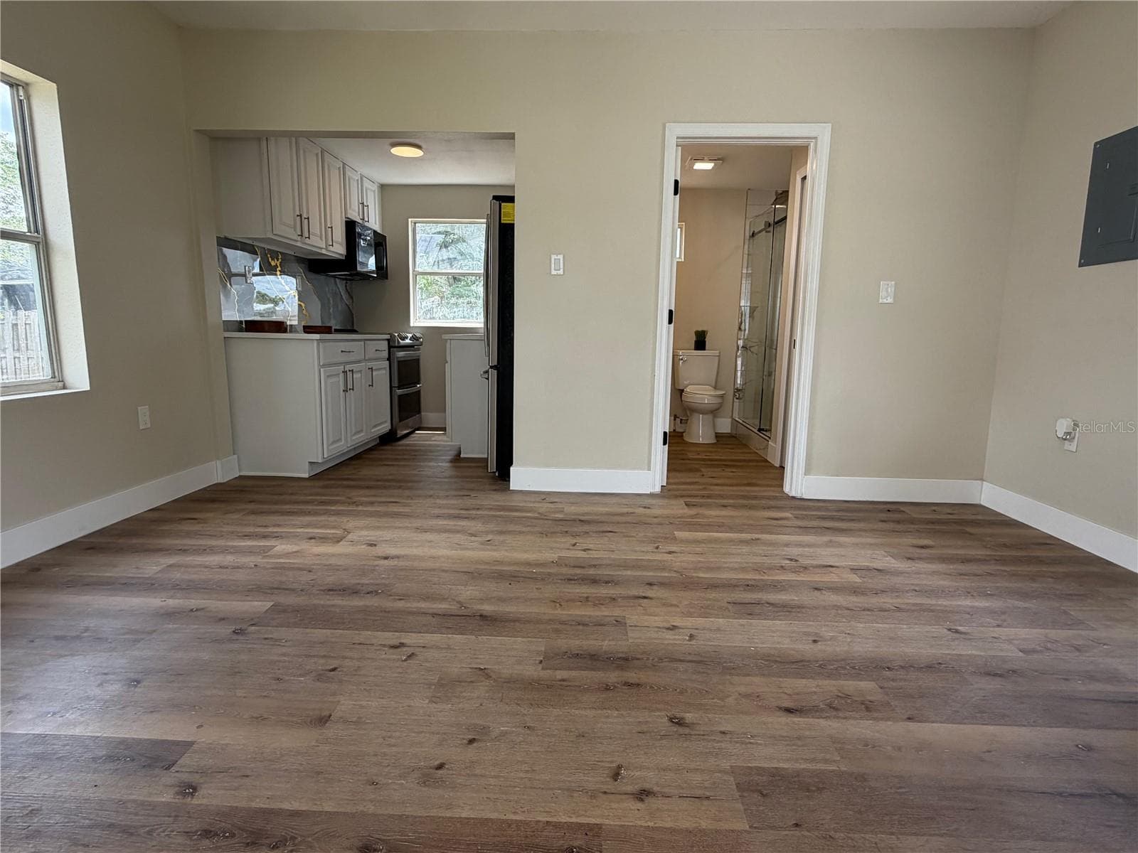 Single Family Residence at 602 EDMUND AVE, DUNDEE, photo 36 of 49