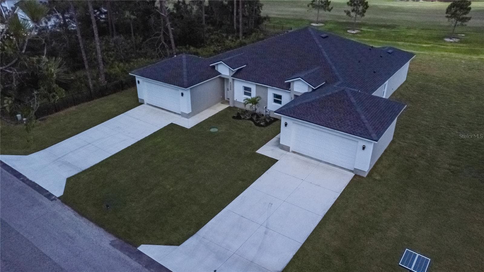 Duplex at 5245 PEBBLE BEACH DR, SEBRING, photo 16 of 20