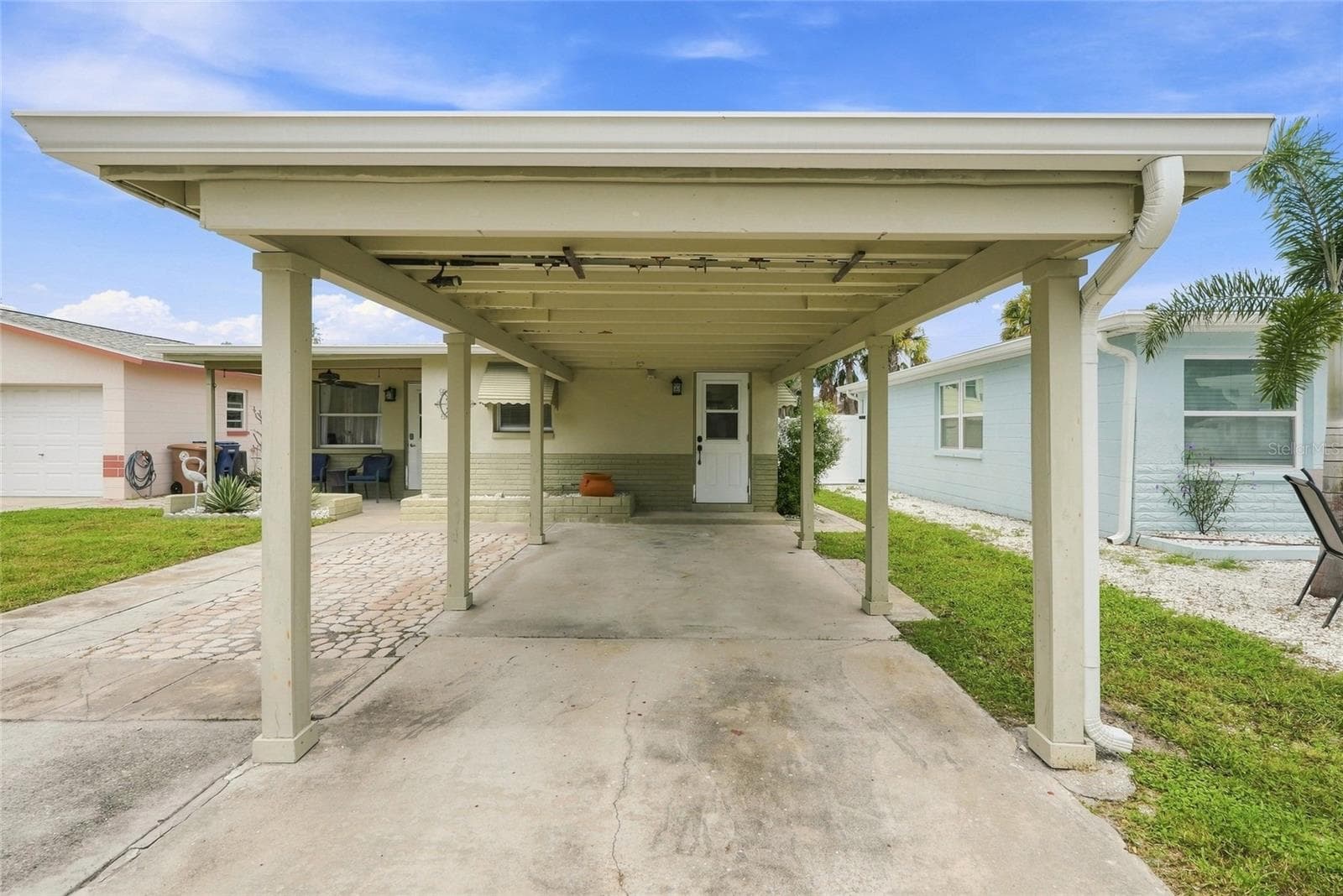 Single Family Residence at 13313 2ND ST E, MADEIRA BEACH, photo 5 of 35
