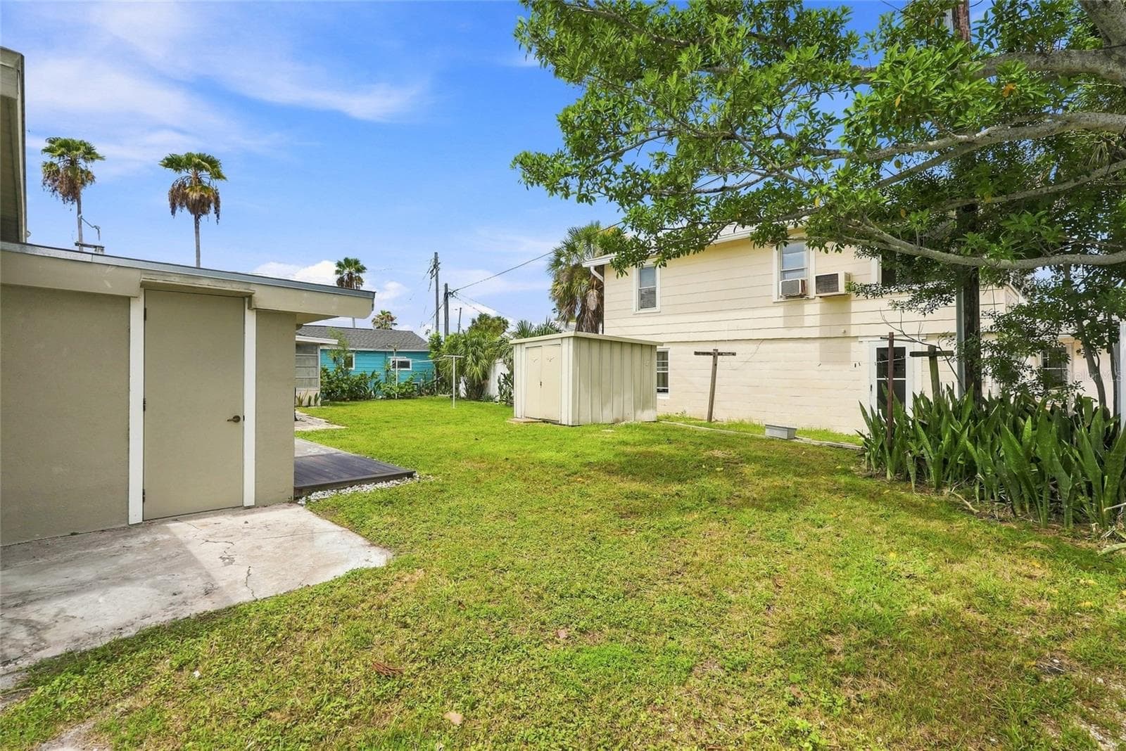 Single Family Residence at 13313 2ND ST E, MADEIRA BEACH, photo 28 of 35