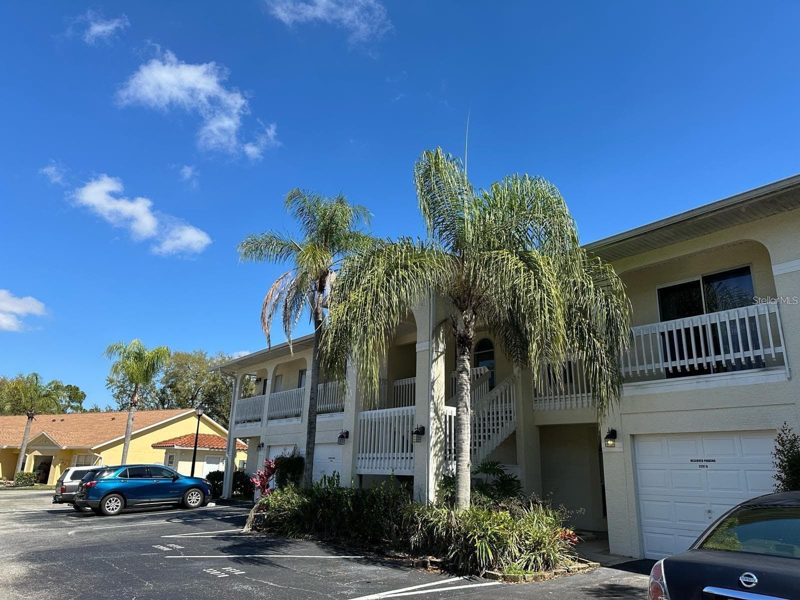 Condominium at 3205 SABAL PALMS CT #B, KISSIMMEE, photo 2 of 14