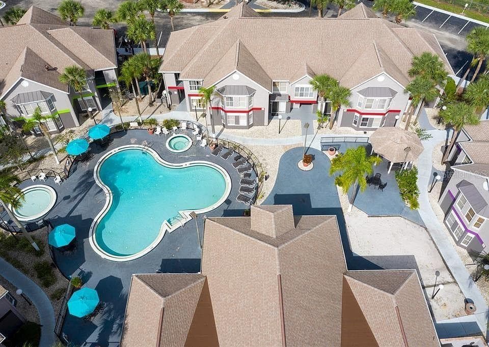 Condominium at 3205 SABAL PALMS CT #B, KISSIMMEE, photo 12 of 14