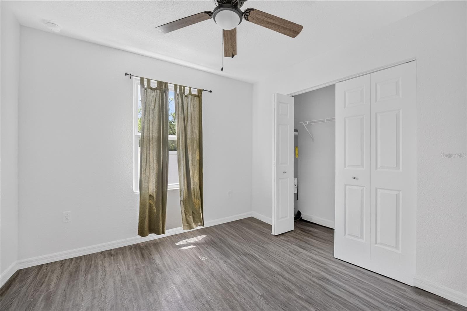 Single Family Residence at 15934 SW 41ST STREET RD, OCALA, photo 16 of 19