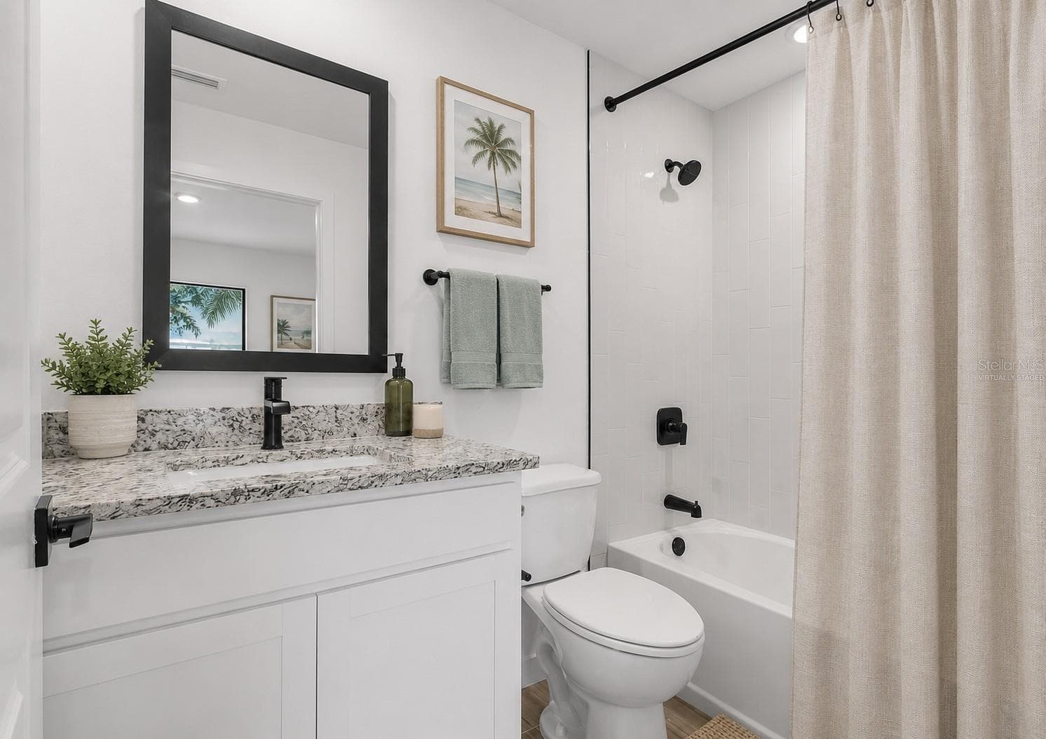 Virtually Staged - 2817 SNUG ST, NORTH PORT