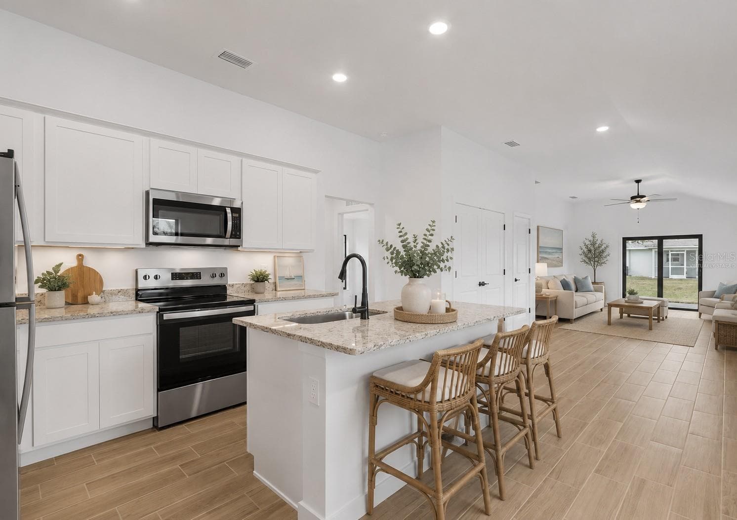 Virtually Staged - 2817 SNUG ST, NORTH PORT