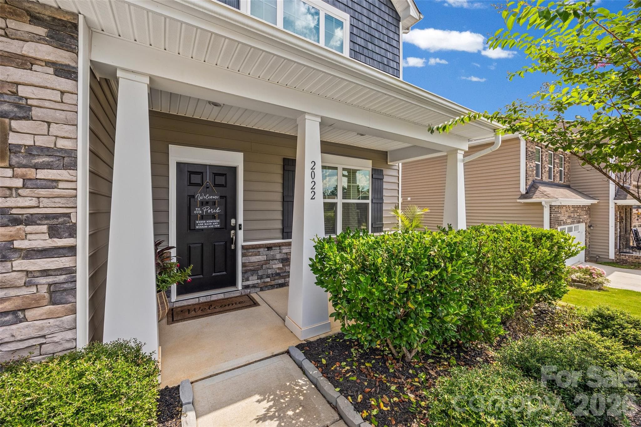 Single Family Residence at 2022 Napa Valley Drive, Waxhaw, photo 2 of 48
