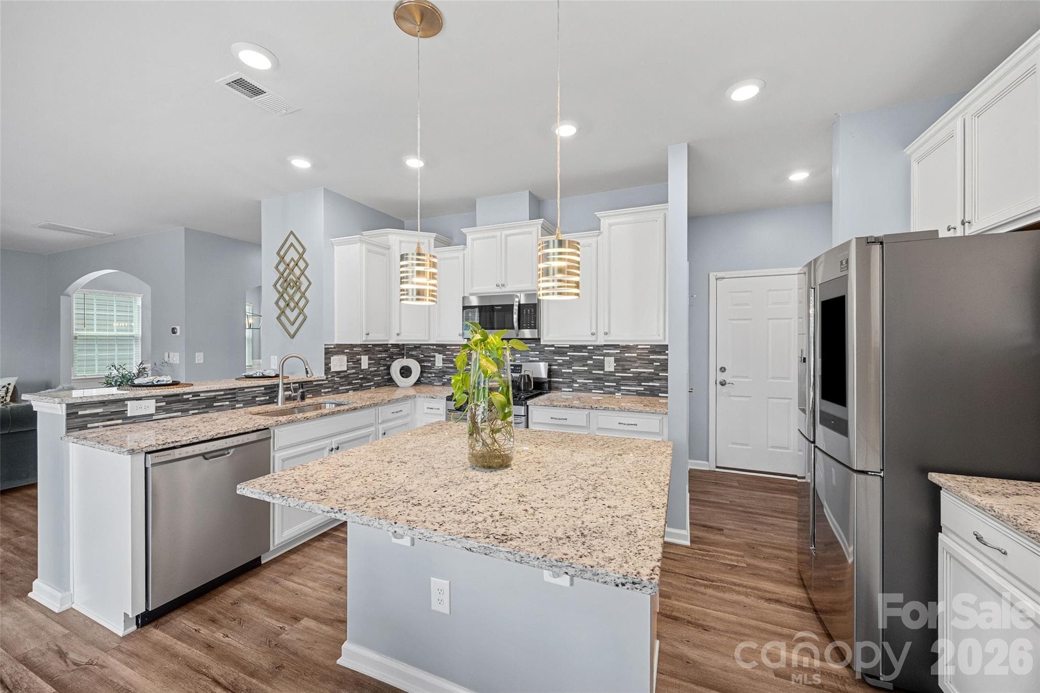 Single Family Residence at 2022 Napa Valley Drive, Waxhaw, photo 11 of 48