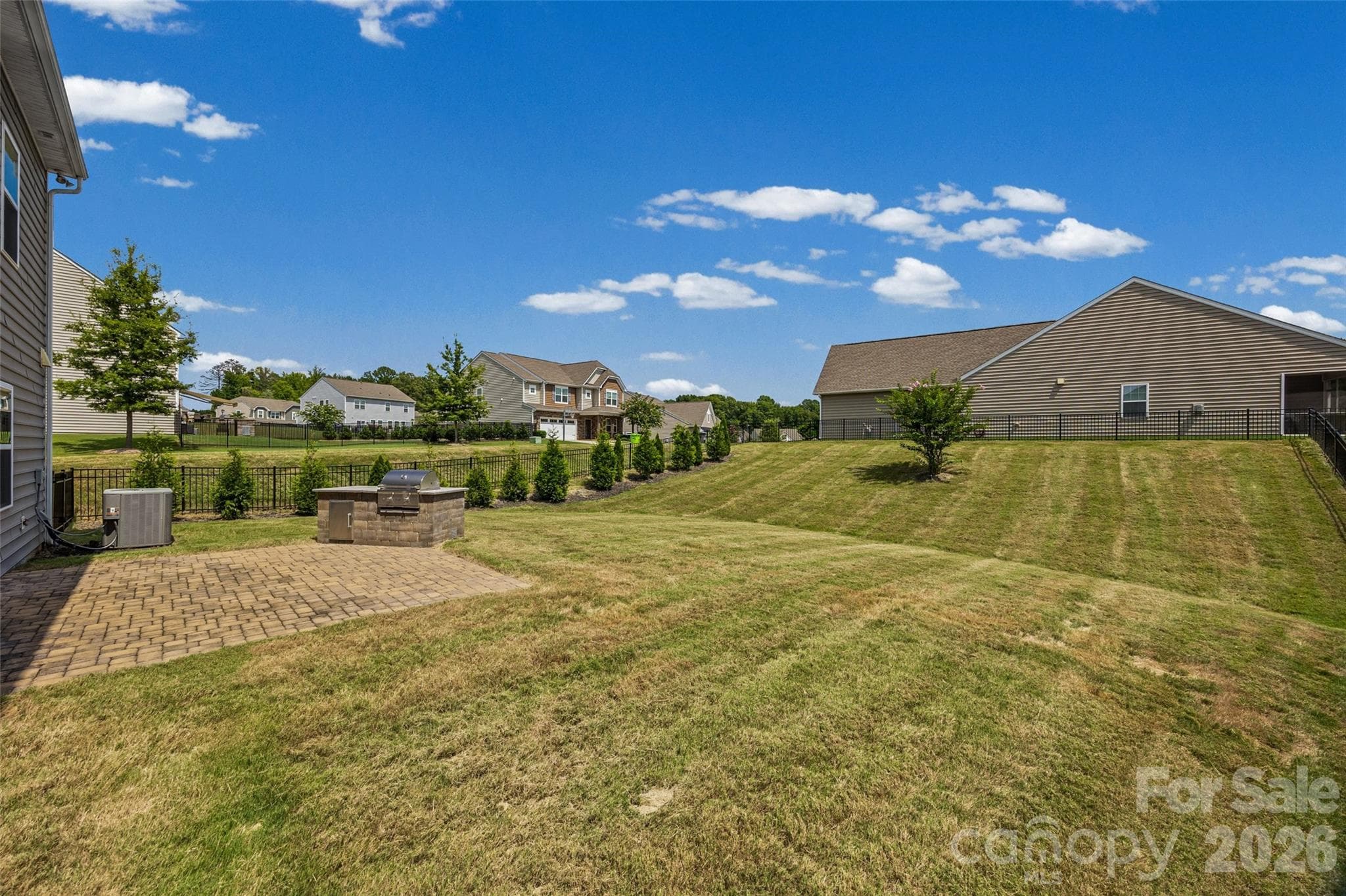 Single Family Residence at 2022 Napa Valley Drive, Waxhaw, photo 38 of 48