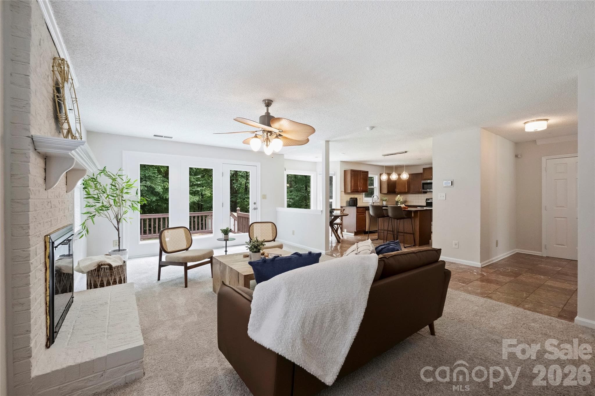 Single Family Residence at 7224 Canyon Drive, Charlotte, photo 11 of 23