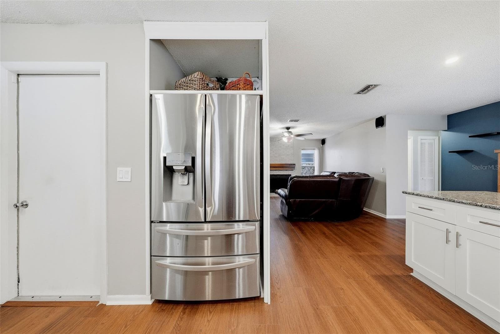 Single Family Residence at 3916 BLOOMING HILL LN, PALM HARBOR, photo 16 of 43