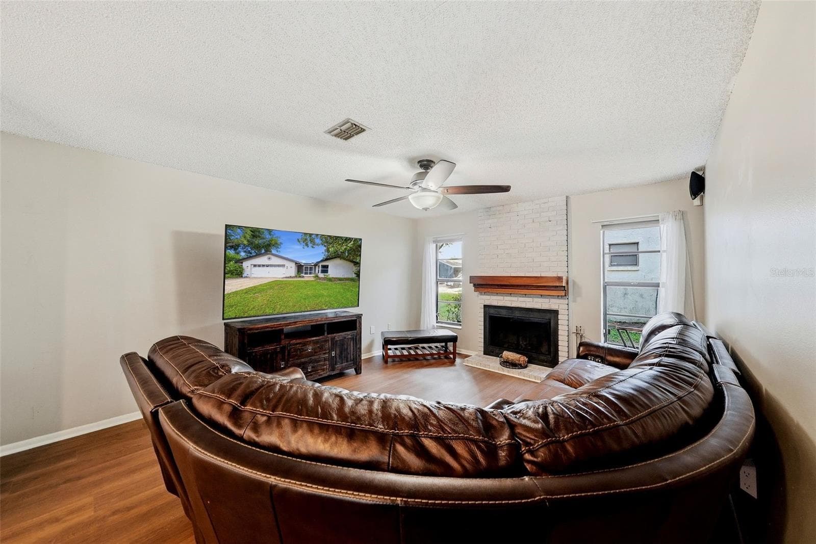 Single Family Residence at 3916 BLOOMING HILL LN, PALM HARBOR, photo 18 of 43