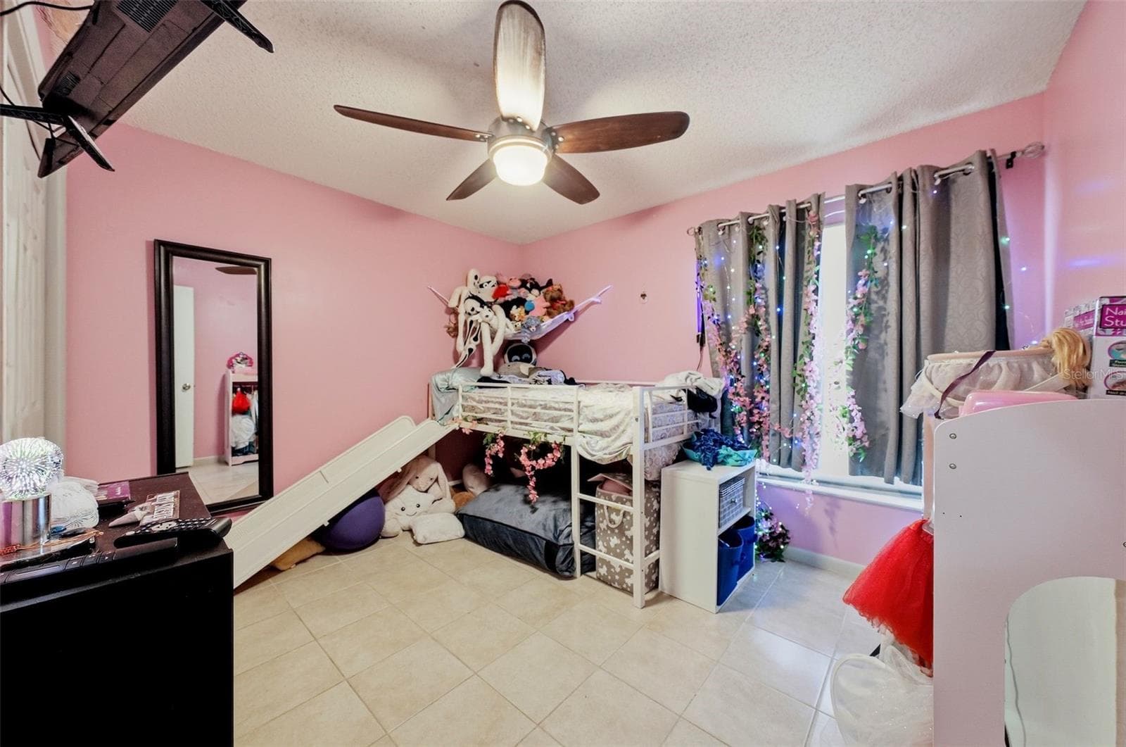 Single Family Residence at 3916 BLOOMING HILL LN, PALM HARBOR, photo 26 of 43