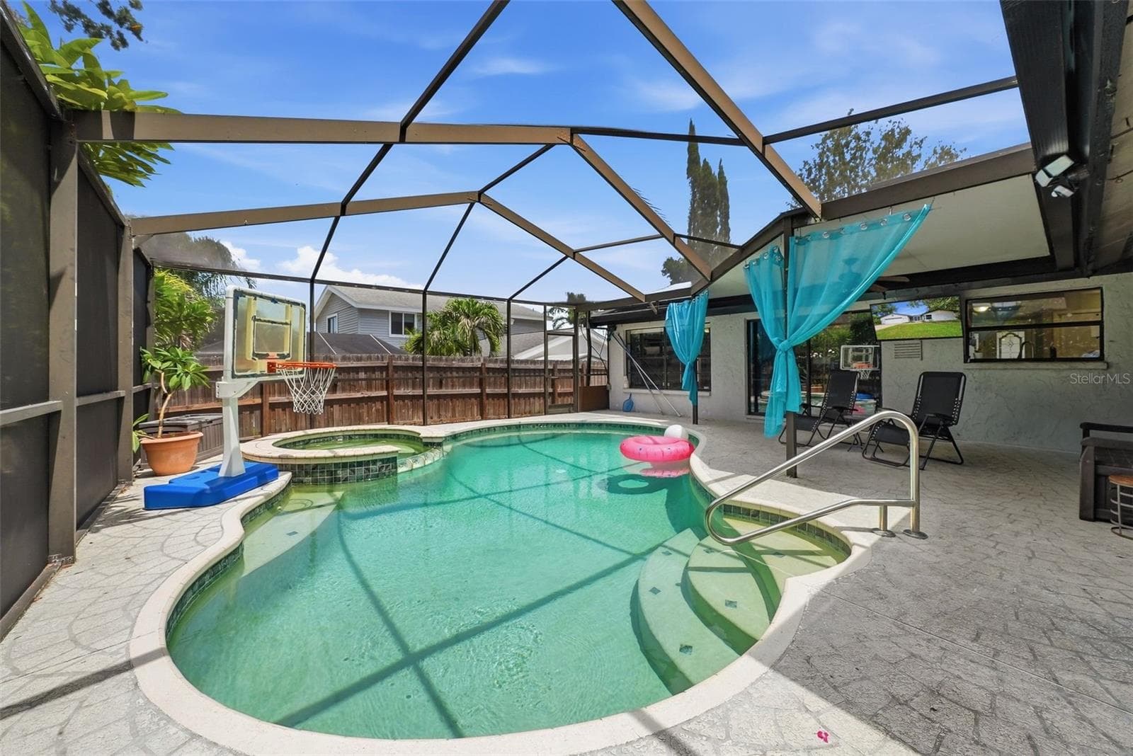 Single Family Residence at 3916 BLOOMING HILL LN, PALM HARBOR, photo 34 of 43
