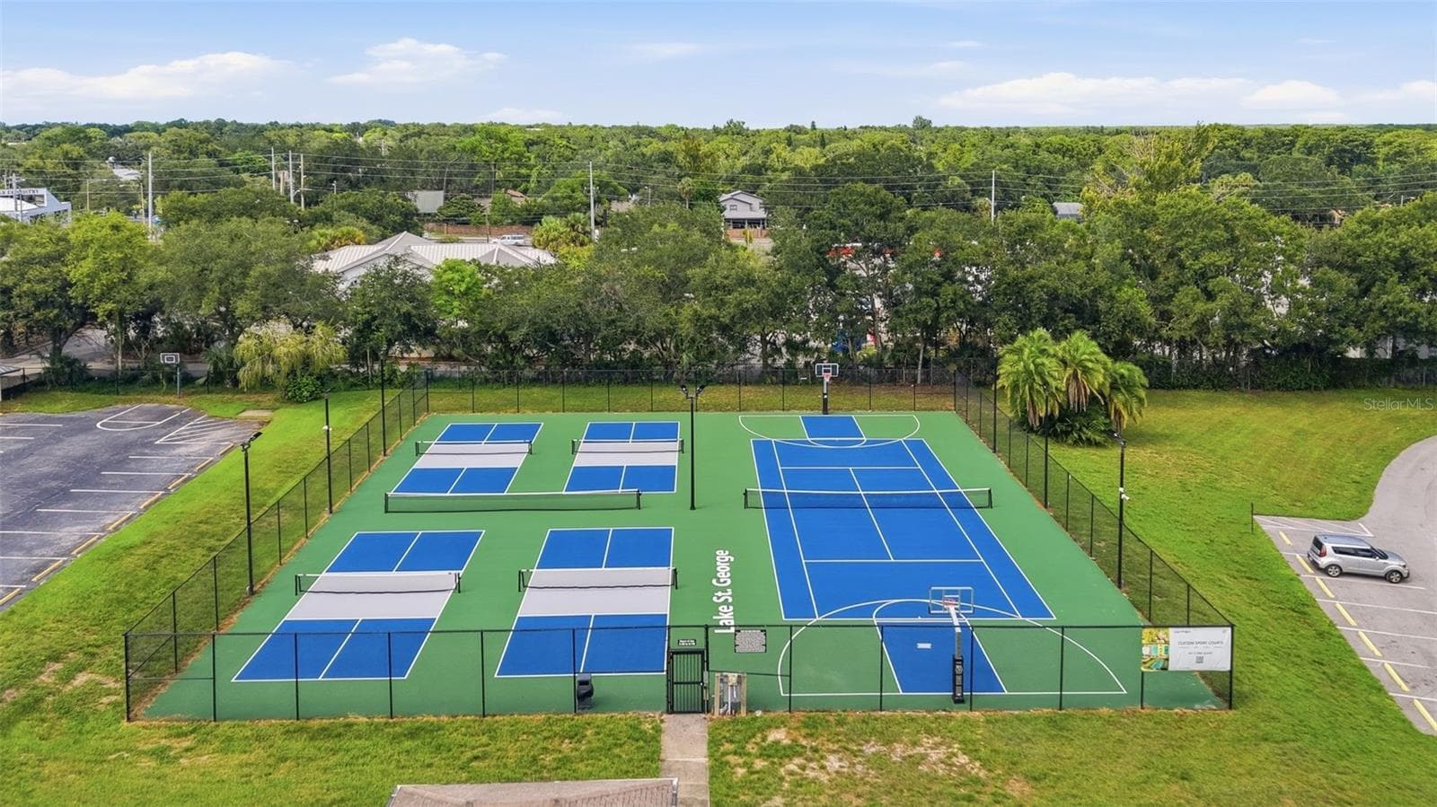 Single Family Residence at 3916 BLOOMING HILL LN, PALM HARBOR, photo 40 of 43