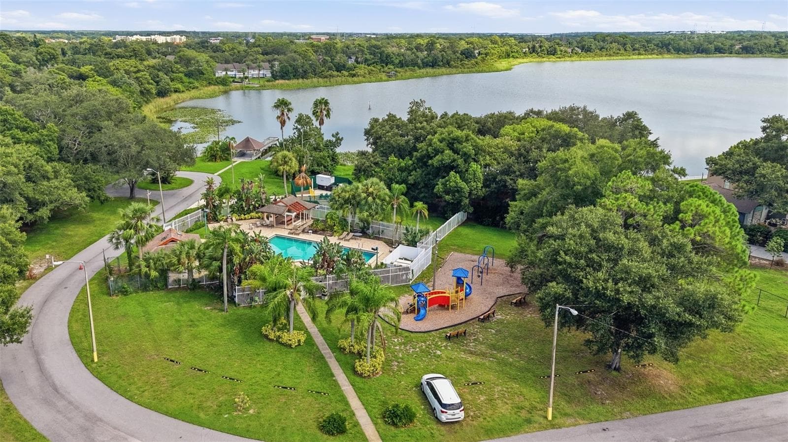 Single Family Residence at 3916 BLOOMING HILL LN, PALM HARBOR, photo 41 of 43