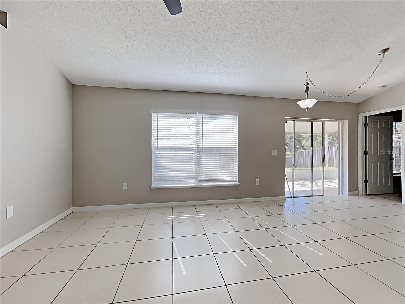 Single Family Residence at 1322 DRAGON HEAD DR, VALRICO, photo 13 of 31