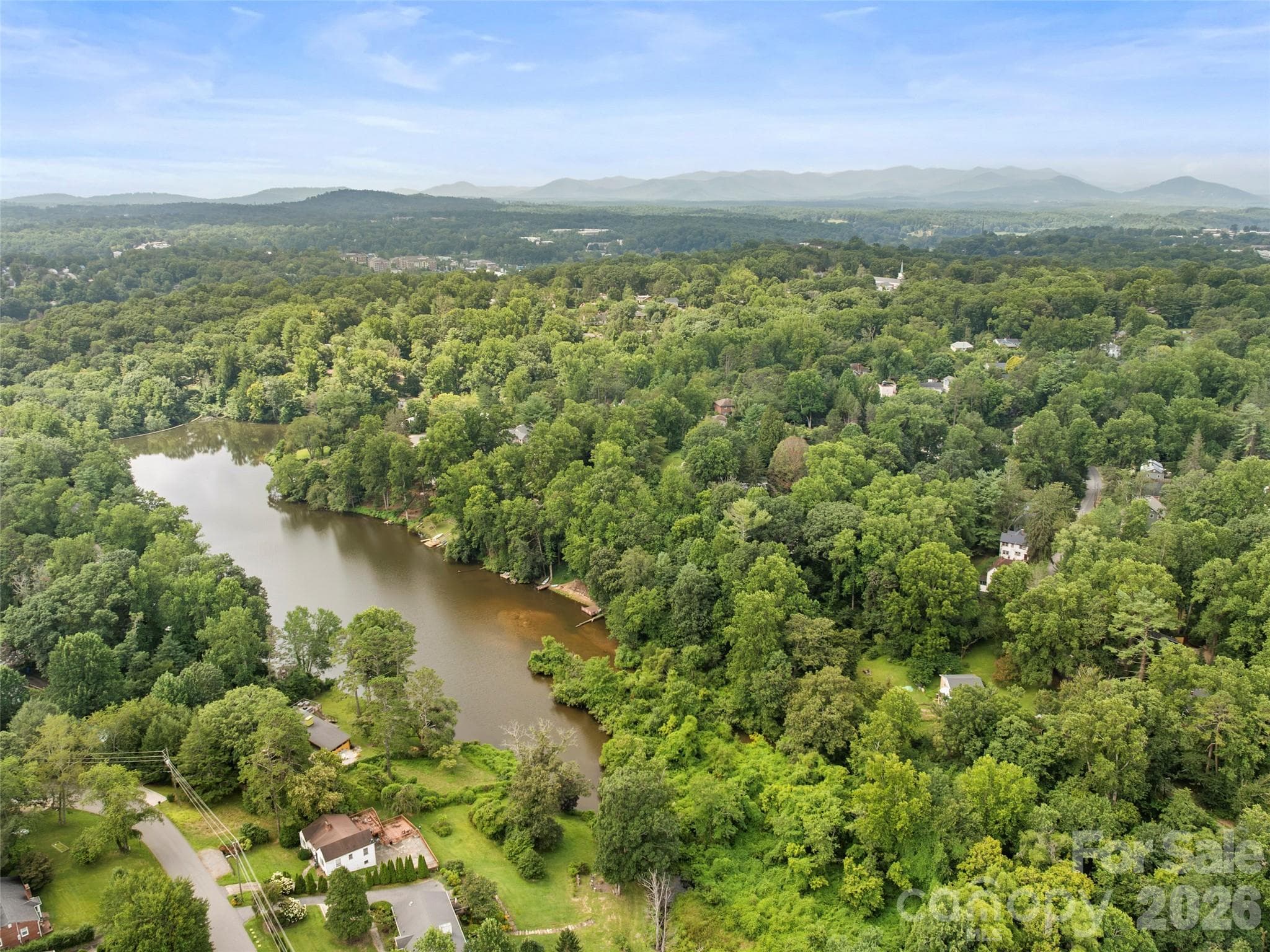 Steps from Kenilworth Lake - 28 Marne Road, Asheville