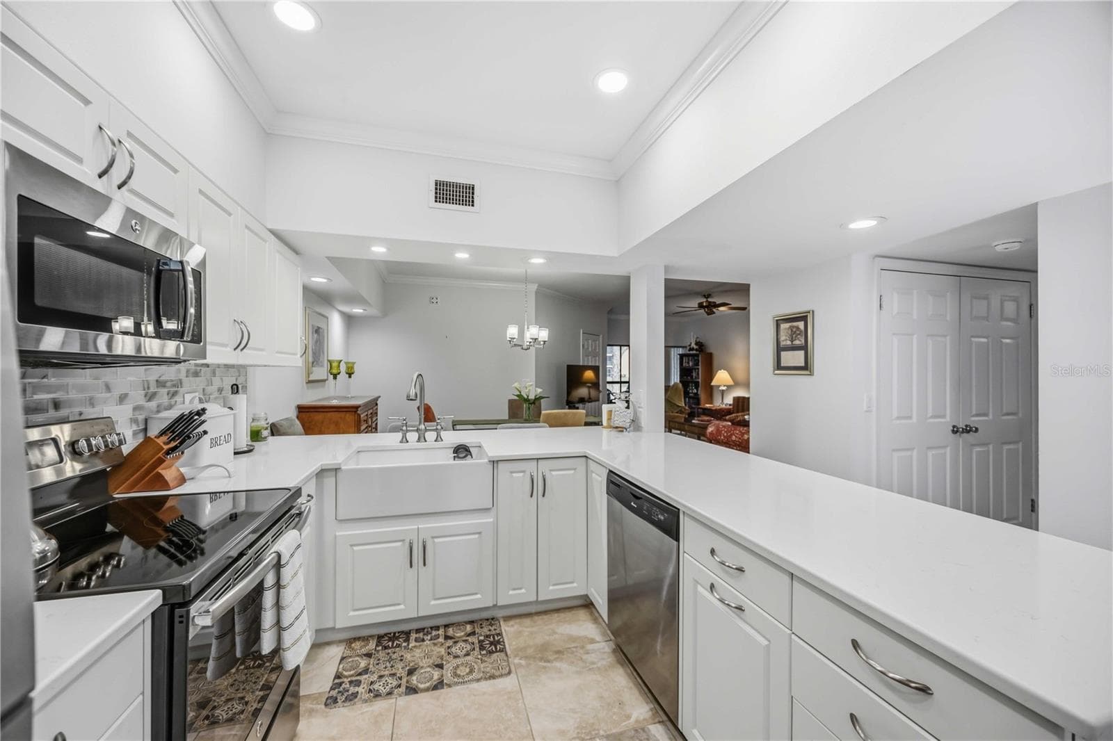 Condominium at 5726 ASHTON LAKE DR #11, SARASOTA, photo 11 of 60