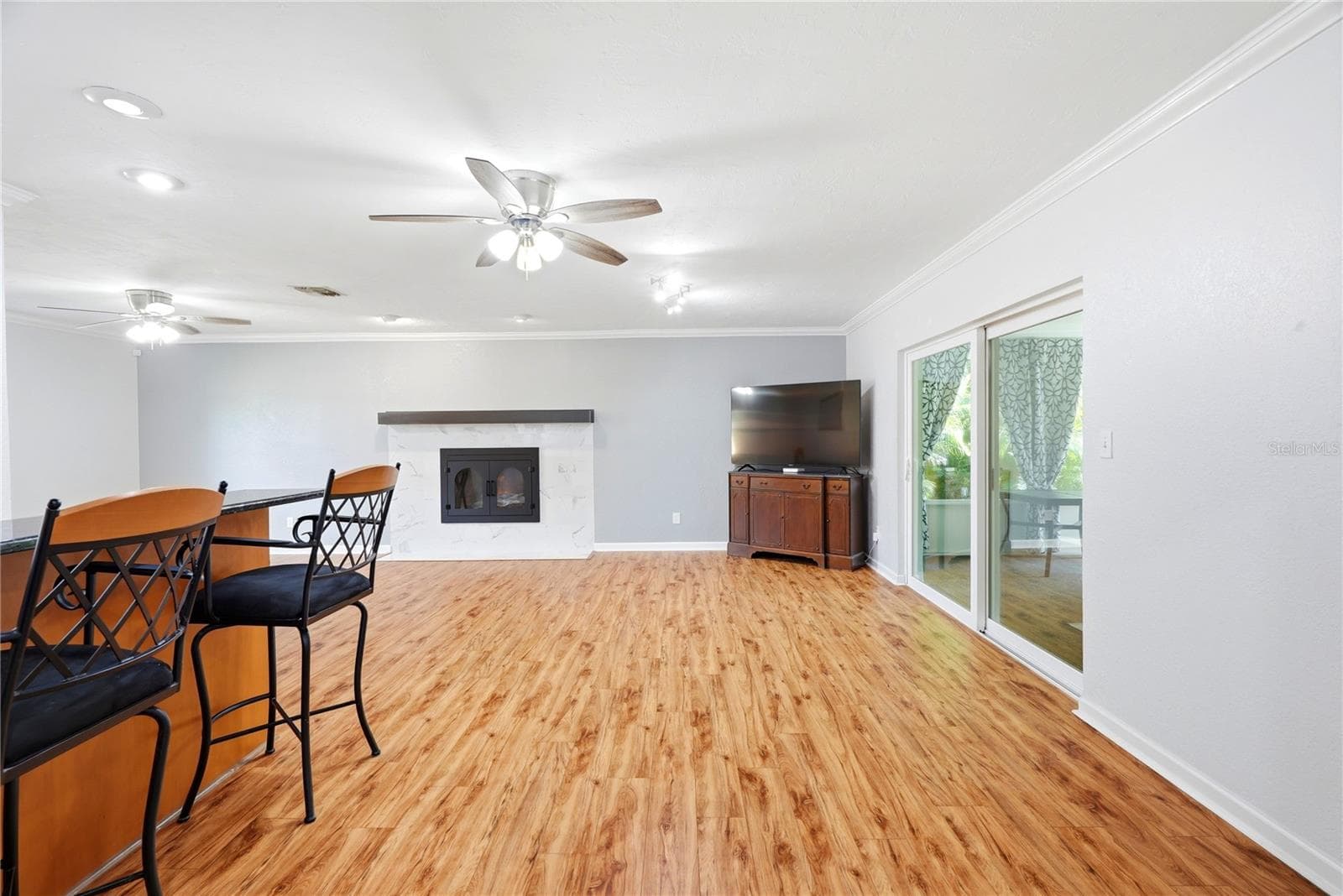 Family Room - 5091 35TH TER N, ST PETERSBURG