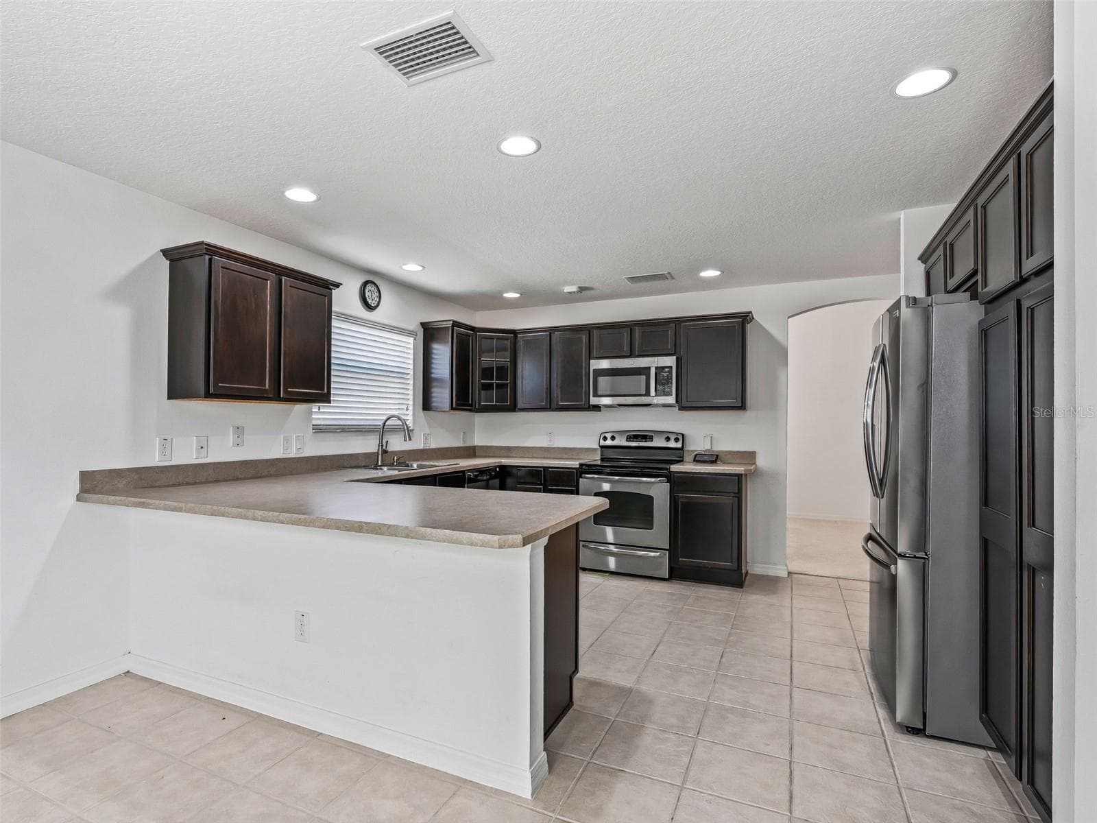 Single Family Residence at 764 BAISLEY TRL, THE VILLAGES, photo 5 of 42