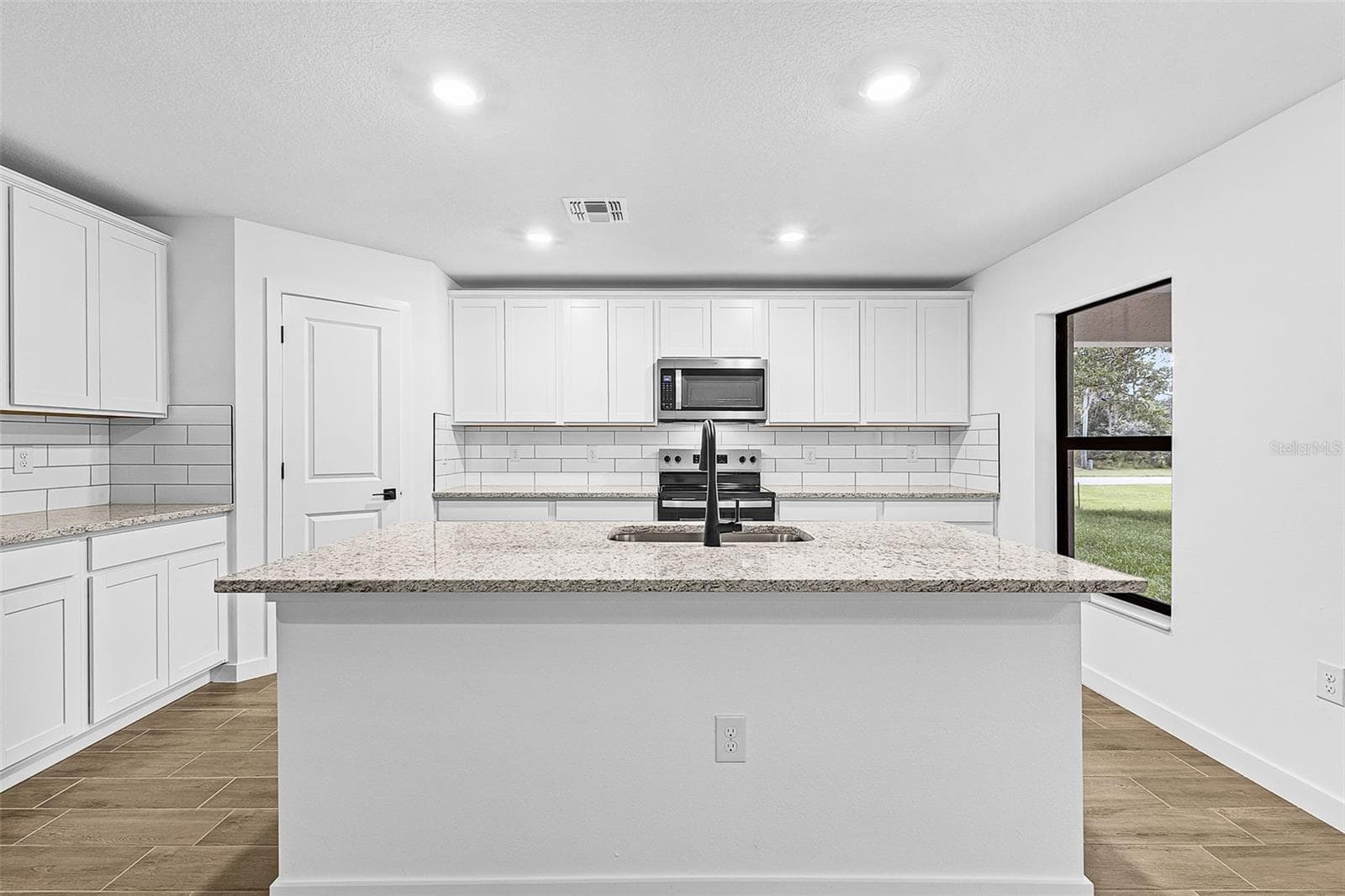 Single Family Residence at 1447 WEBSTER ST, NORTH PORT, photo 5 of 20