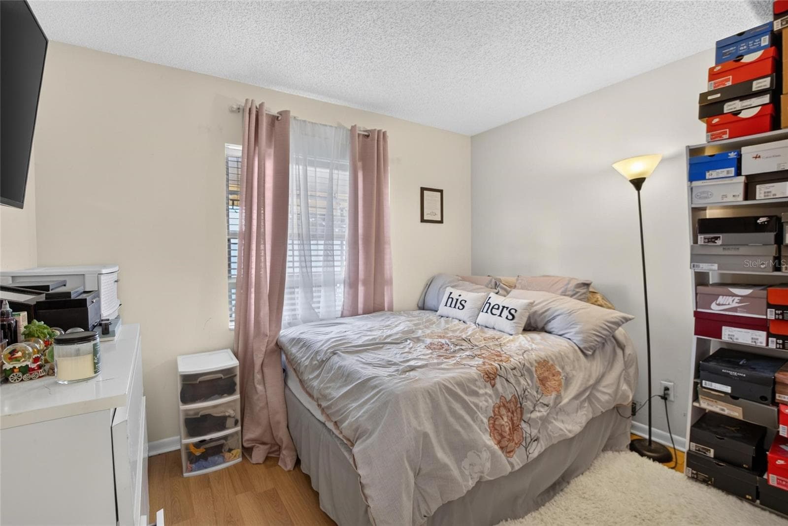 Single Family Residence at 9063 DIXIANA VILLA CIR, TAMPA, photo 17 of 22