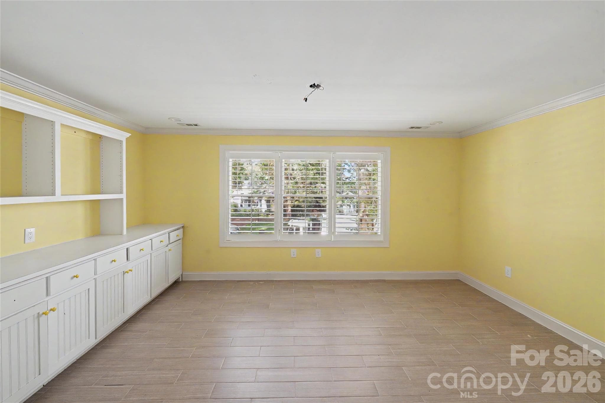 Single Family Residence at Charlotte, photo 8 of 55