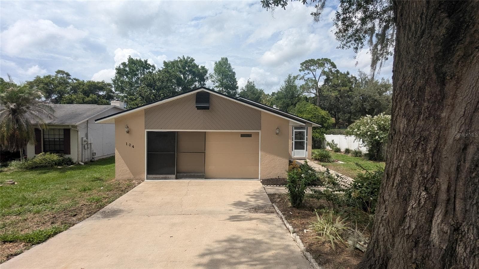 Single Family Residence at 104 QUAIL RIDGE CT, SANFORD, photo 4 of 34