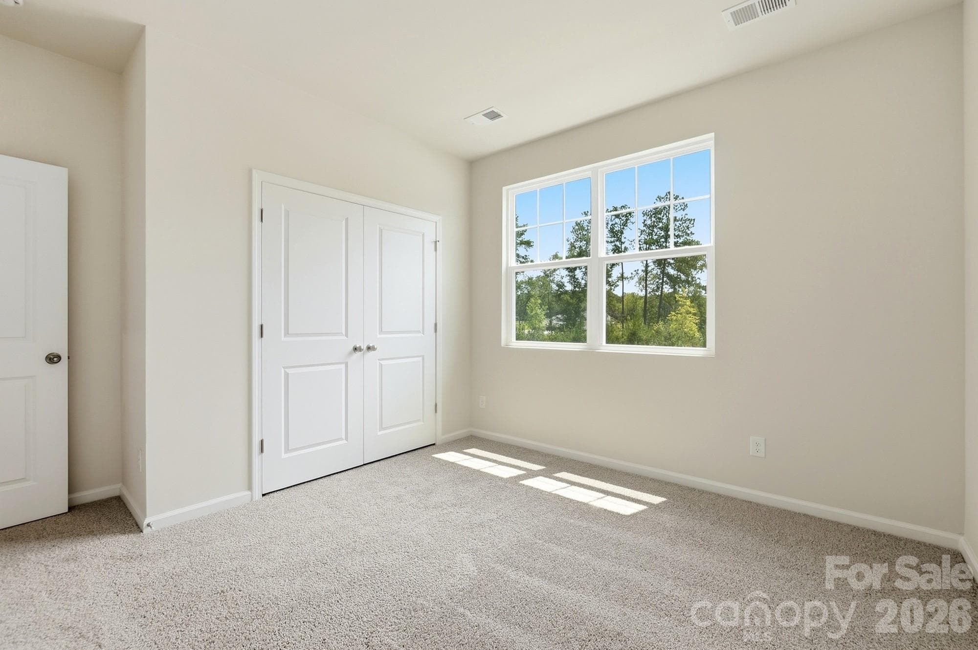 Single Family Residence at 2724 Phoenix Court, Gastonia, photo 26 of 40