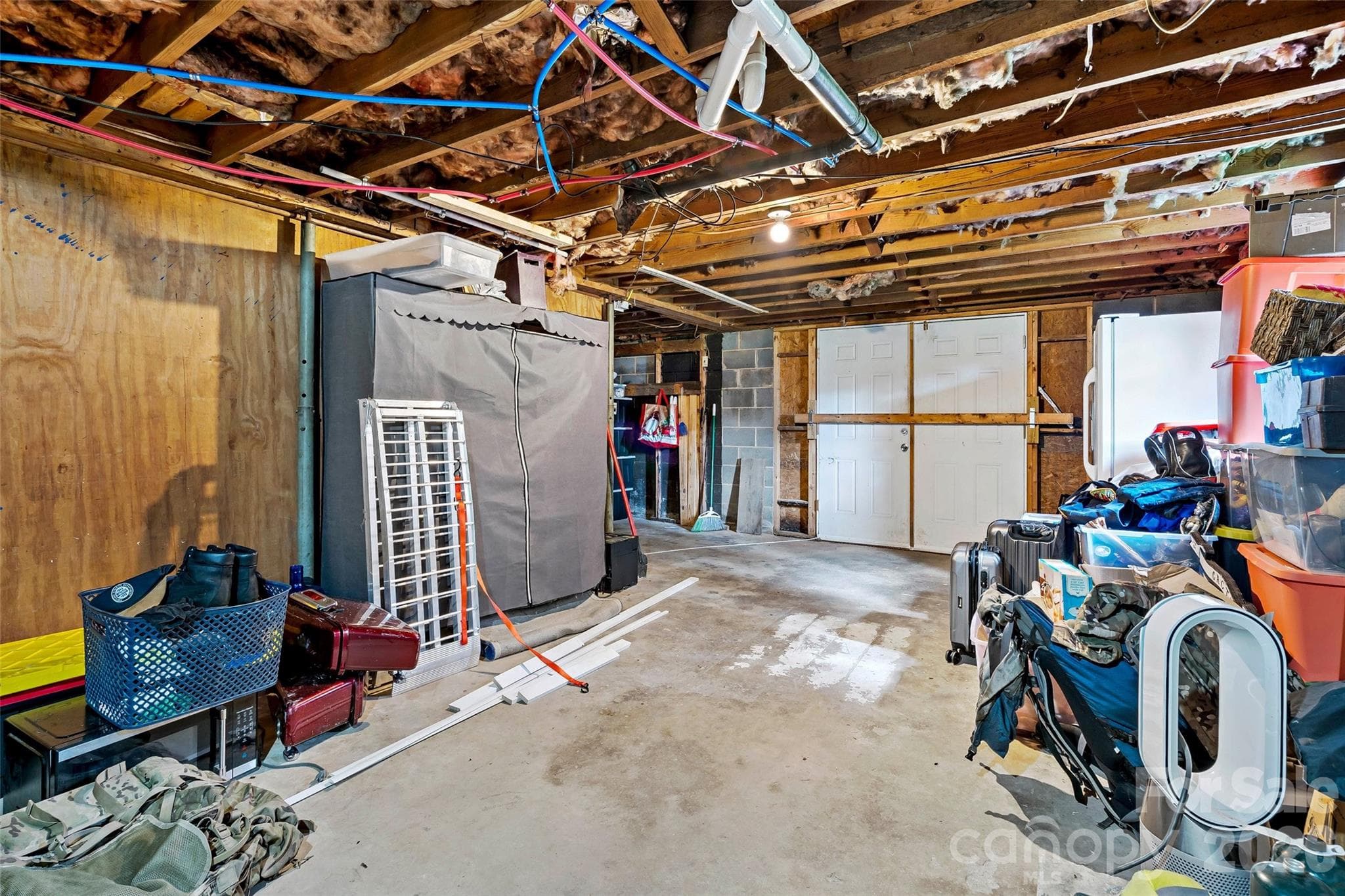 Single Family Residence at 204 Quail Hollow Road, Marion, photo 26 of 34