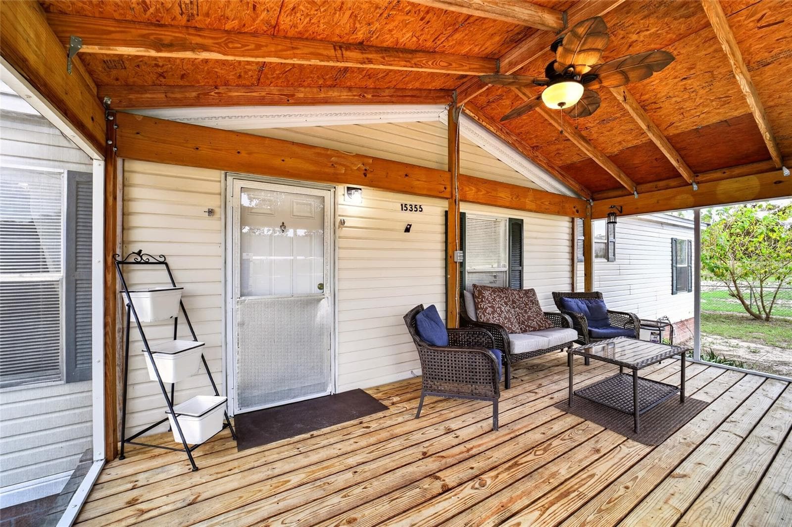 Porch - 15355 SE 113TH STREET RD, OCKLAWAHA
