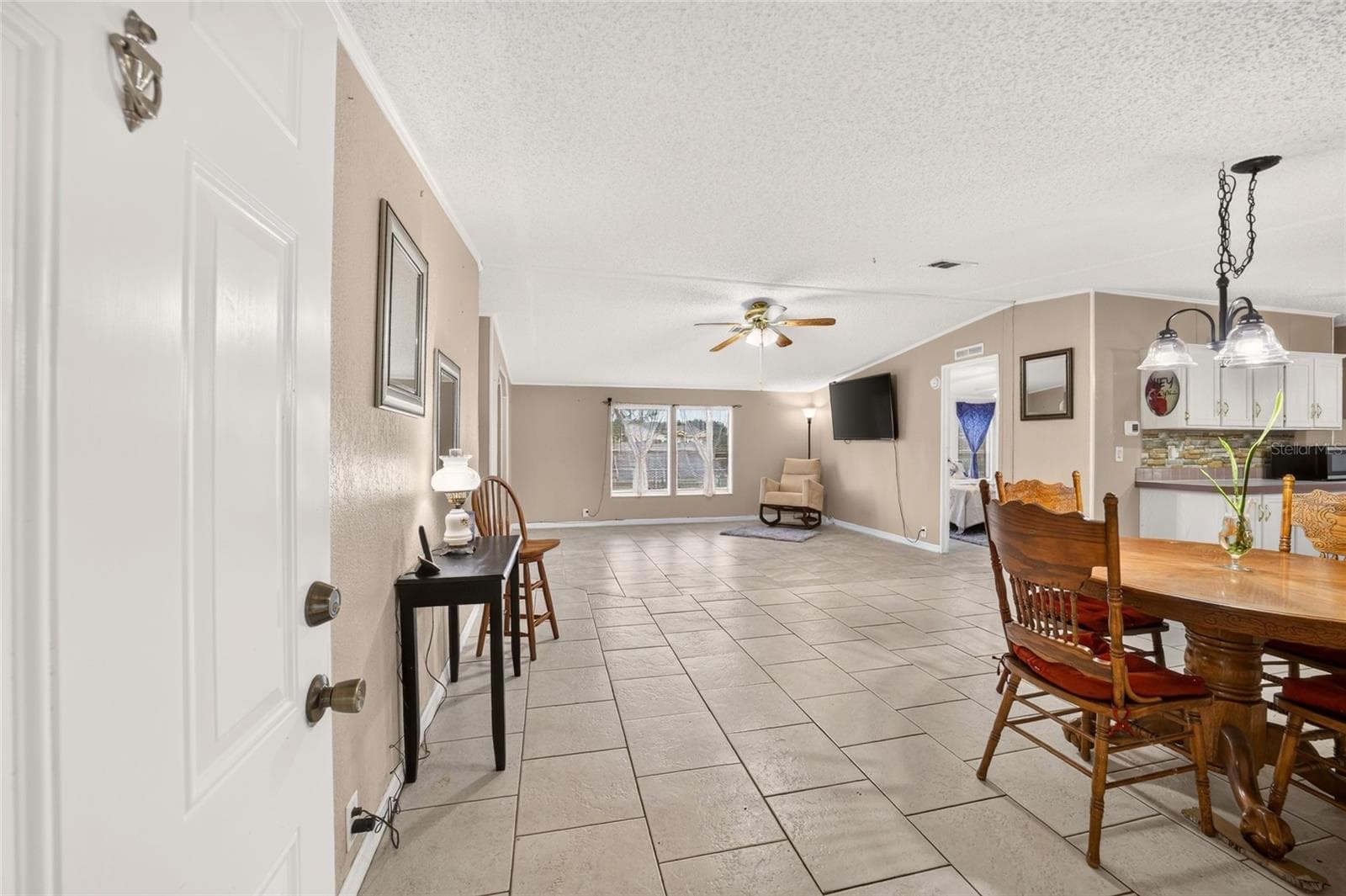 Front Entry - 15355 SE 113TH STREET RD, OCKLAWAHA