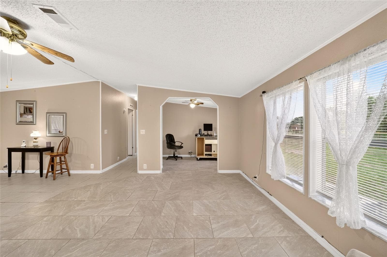 Living Room/Office-Den - 15355 SE 113TH STREET RD, OCKLAWAHA