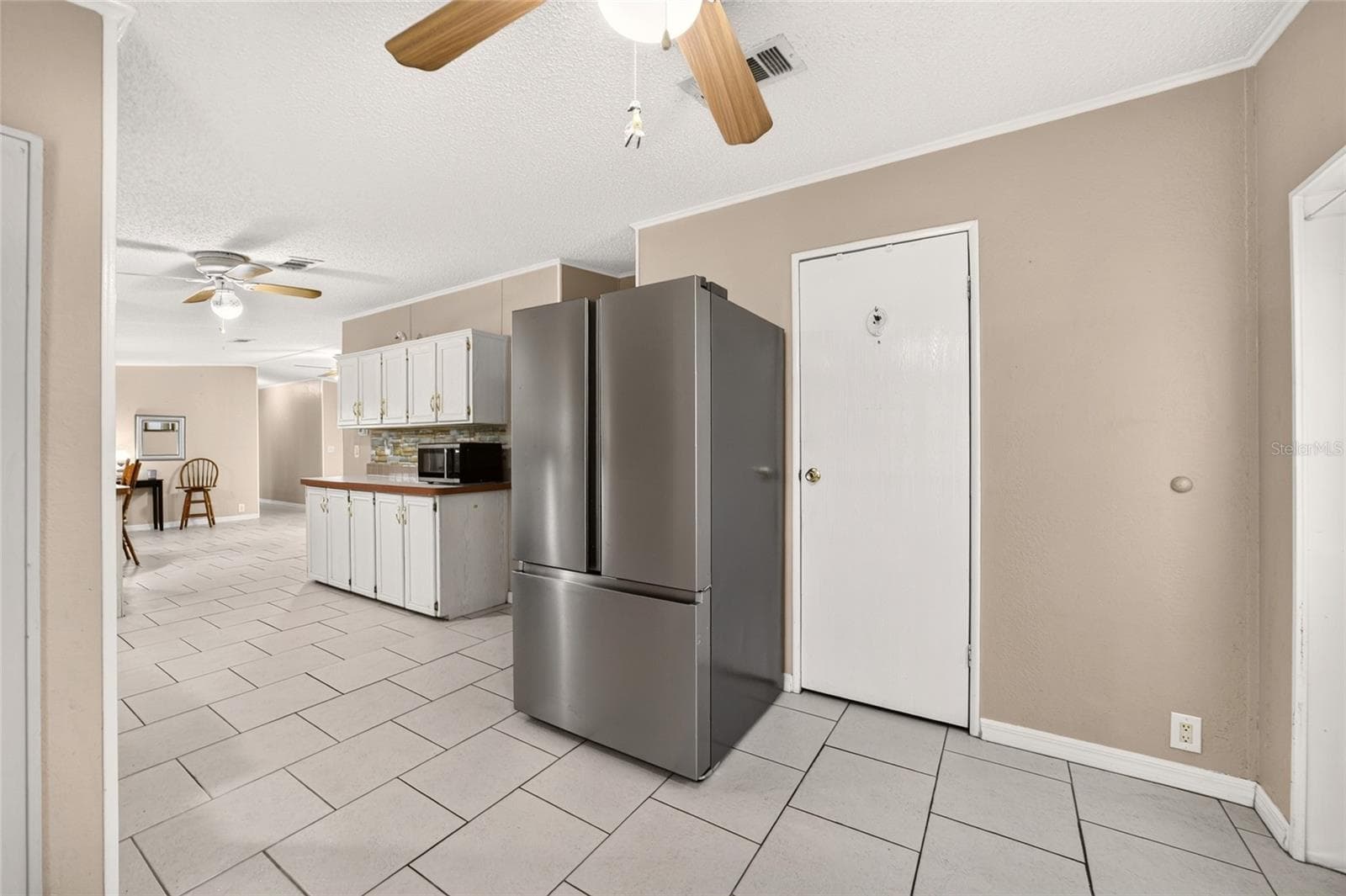 Breakfast Nook - 15355 SE 113TH STREET RD, OCKLAWAHA