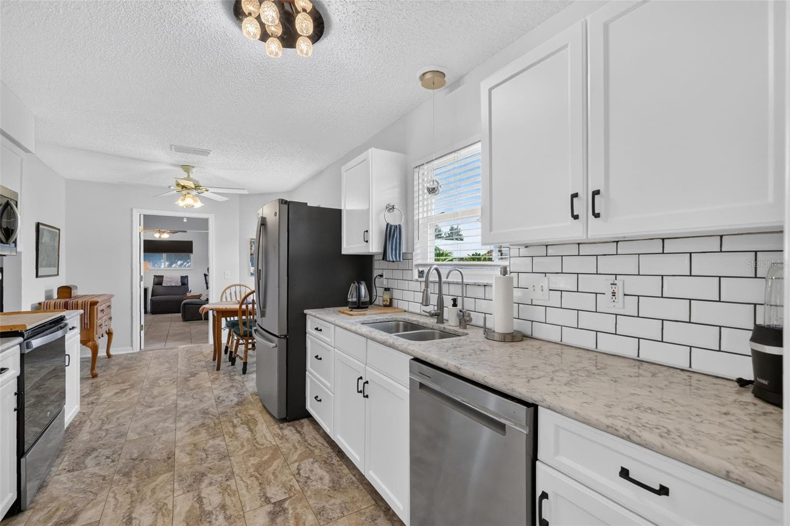 Single Family Residence at 815 GRAND VISTA TRL, LEESBURG, photo 13 of 31