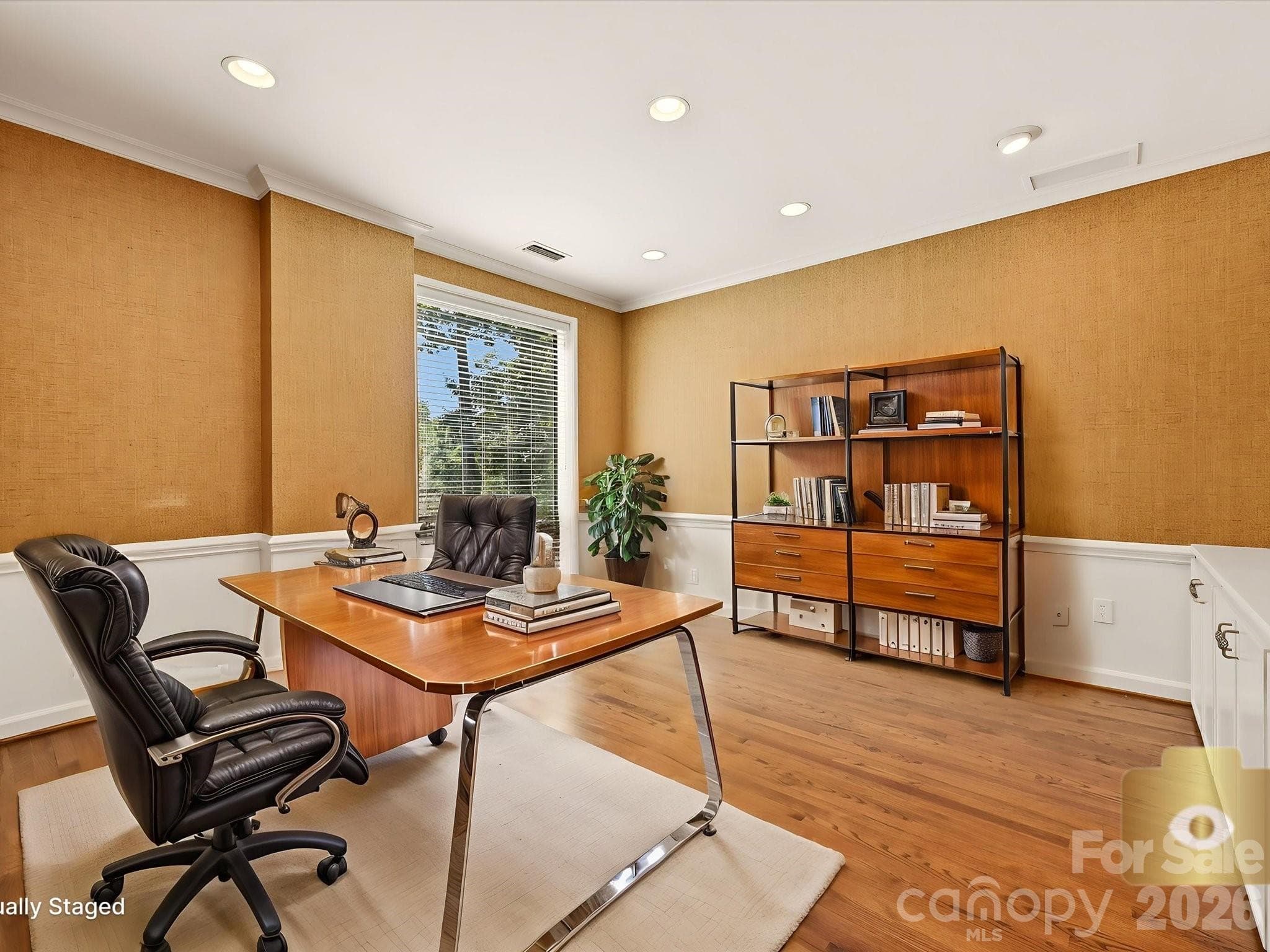 Possible office set up - 806 Cherokee Road, Charlotte