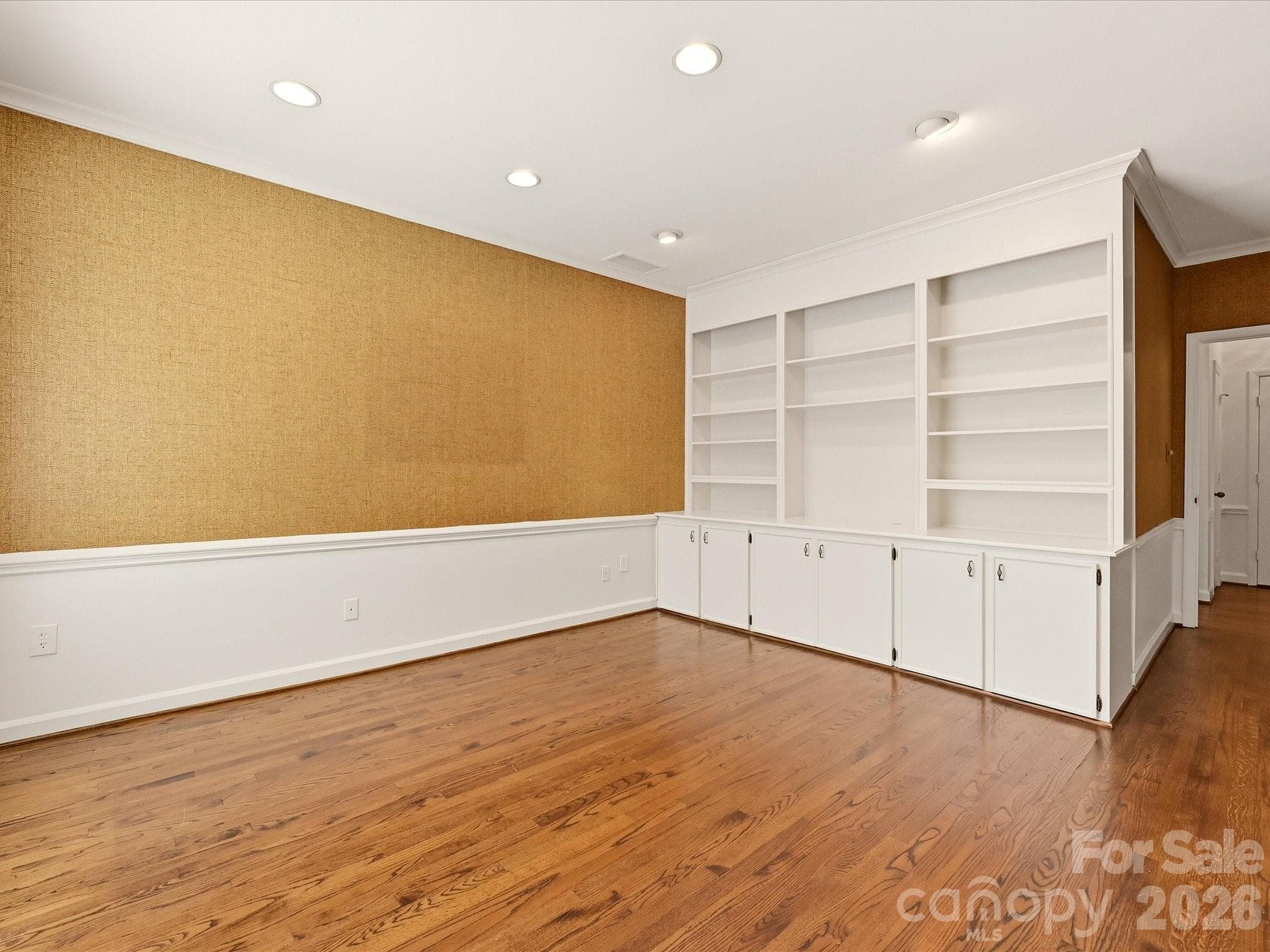 Cabinets and shelving in den - 806 Cherokee Road, Charlotte