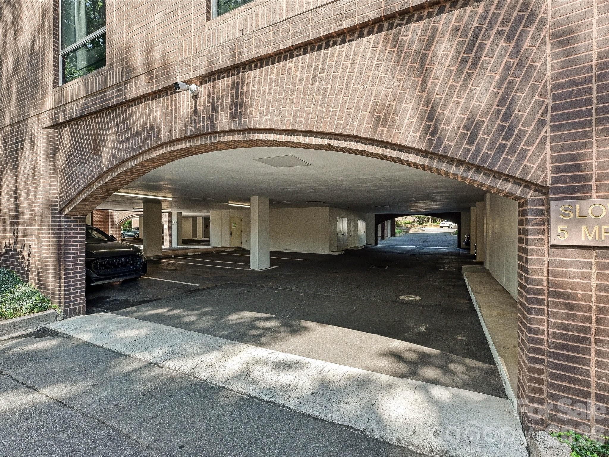 Covered parking - 806 Cherokee Road, Charlotte
