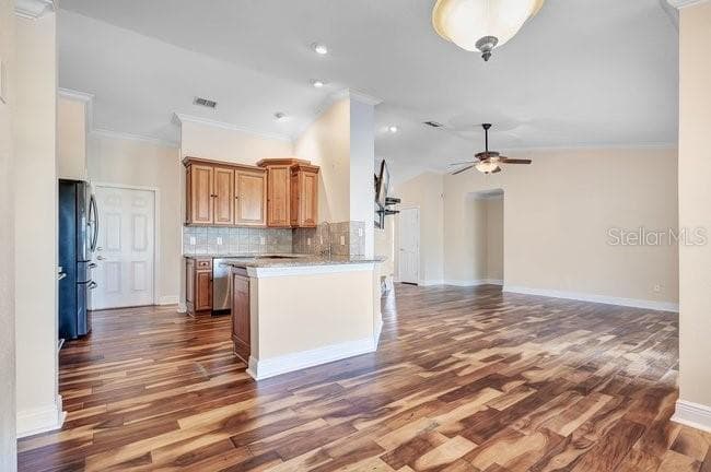 Single Family Residence at 4512 BRIDGEWATER DR, ORLANDO, photo 6 of 52