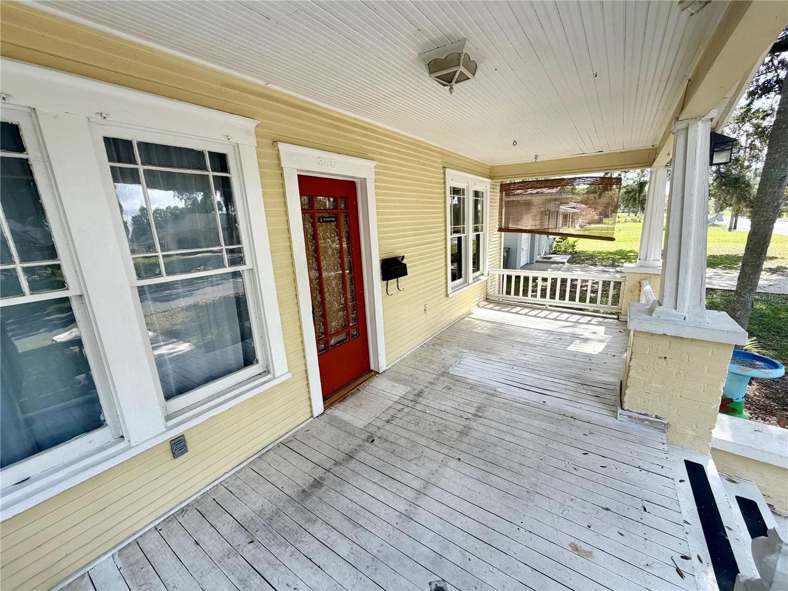 Single Family Residence at 521 YOUNG PL, LAKELAND, photo 5 of 47